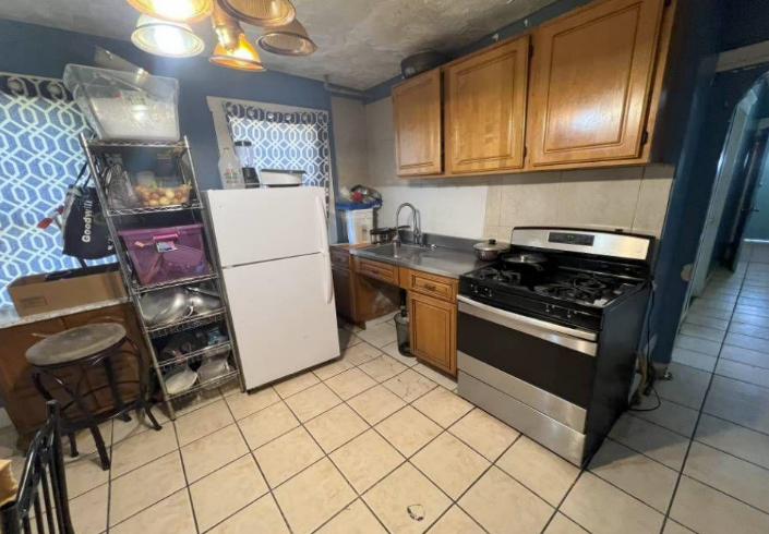 Before photo 4